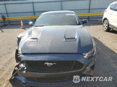 Piąte zdjęcie samochodu w środku: 2018 FORD MUSTANG GT VIN:1FA6P8CF6J5122957 - miniatura
