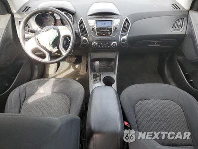 Zdjęcie 8 z 12 samochodu: 2011 HYUNDAI TUCSON GL VIN:KM8JT3ABXBU160746 - miniatura