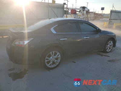 Trzecie zdjęcie samochodu z tyłu: 2012 NISSAN MAXIMA 3.5 S VIN:1N4AA5APXCC834103 - miniatura