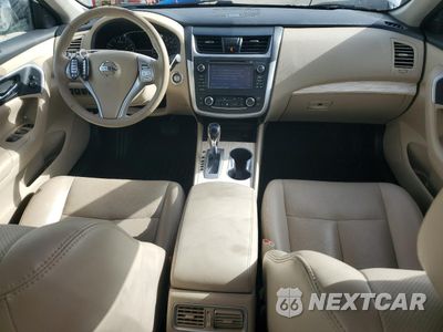 Zdjęcie 8 z 13 samochodu: 2017 NISSAN ALTIMA 2.5 VIN:1N4AL3AP4HC181001 - miniatura