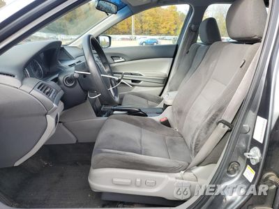 Zdjęcie 7 z 13 samochodu: 2010 HONDA ACCORD EX VIN:1HGCP2F72AA187361 - miniatura