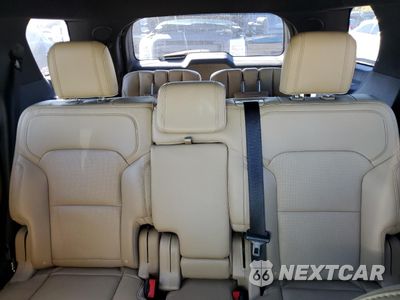 Zdjęcie 10 z 16 samochodu: 2017 FORD EXPLORER LIMITED VIN:1FM5K8F8XHGB18695 - miniatura