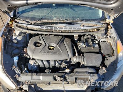 Zdjęcie 11 z 12 samochodu: 2013 HYUNDAI ELANTRA GLS VIN:5NPDH4AE0DH365914 - miniatura