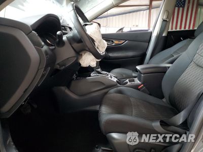 Zdjęcie 7 z 16 samochodu: 2019 NISSAN ROGUE S VIN:5N1AT2MV4KC817854 - miniatura