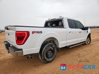 Trzecie zdjęcie samochodu z tyłu: 2023 FORD F150 SUPERCREW VIN:1FTFW1E84PFA05237 - miniatura