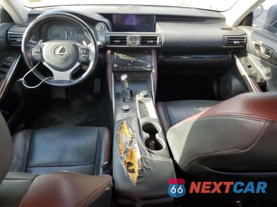 Zdjęcie 8 z 11 samochodu: 2017 LEXUS IS 200T VIN:JTHBA1D28H5046227 - miniatura