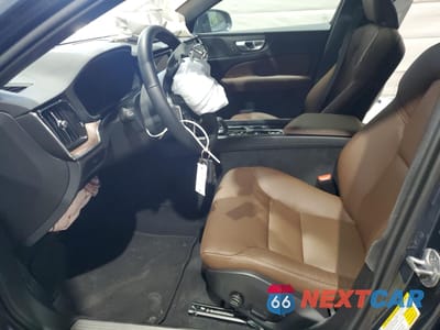 Zdjęcie 7 z 12 samochodu: 2025 VOLVO V60 CROSS COUNTRY PLUS VIN:YV4L12WK5S2150317 - miniatura