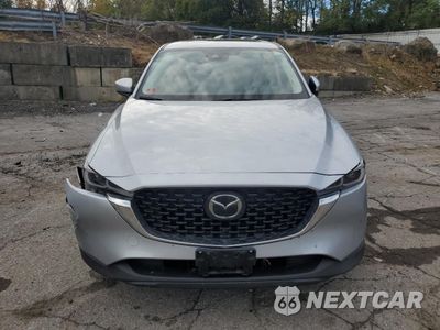 Piąte zdjęcie samochodu w środku: 2022 MAZDA CX-5 PREMIUM VIN:JM3KFBDM4N0646088 - miniatura