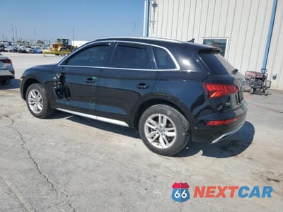 Drugie zdjęcie samochodu z przodu: 2020 AUDI Q5 PREMIUM VIN:WA1ANAFY2L2095317 - miniatura