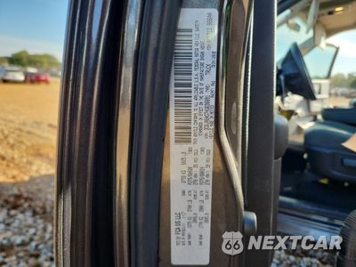 Zdjęcie 12 z 15 samochodu: 2017 RAM 1500 ST VIN:3C6JR6AG7HG636891 - miniatura