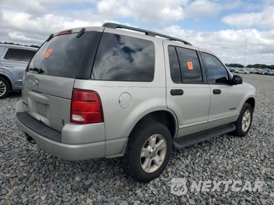 Trzecie zdjęcie samochodu z tyłu: 2004 FORD EXPLORER XLT VIN:1FMZU63W34UB13076 - miniatura