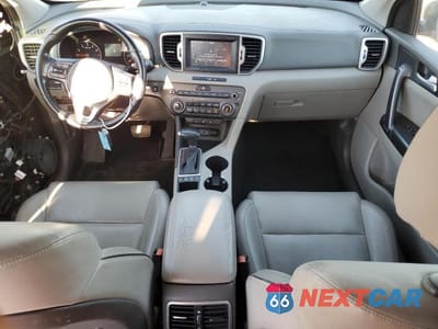 Zdjęcie 8 z 13 samochodu: 2017 KIA SPORTAGE EX VIN:KNDPNCAC8H7204641 - miniatura