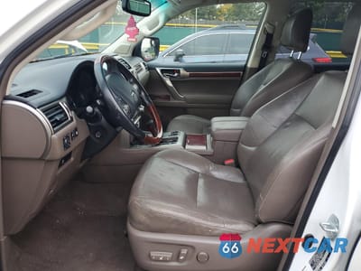 Zdjęcie 7 z 14 samochodu: 2013 LEXUS GX 460 VIN:JTJBM7FX7D5063631 - miniatura