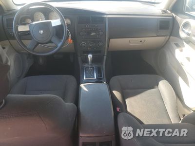 Zdjęcie 8 z 13 samochodu: 2005 DODGE MAGNUM SE VIN:2D4FV48T45H531144 - miniatura