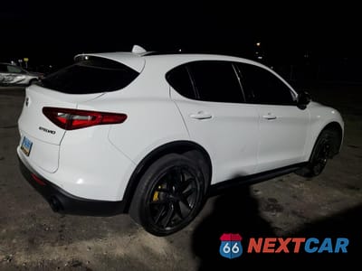 Trzecie zdjęcie samochodu z tyłu: 2020 ALFA ROMEO STELVIO VIN:ZASPAJAN4L7C95196 - miniatura