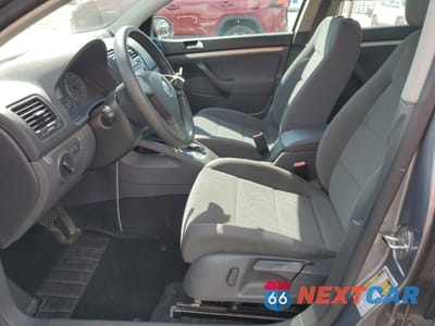 Zdjęcie 7 z 12 samochodu: 2008 VOLKSWAGEN RABBIT VIN:WVWDA71K28W280455 - miniatura