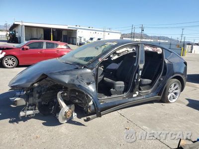 2024 TESLA Y 7SAYGDEE6RF085888 - główne zdjęcie licytacji z USA - miniatura