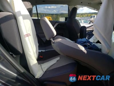 Zdjęcie 11 z 13 samochodu: 2013 TOYOTA RAV4 XLE VIN:2T3RFREV7DW006751 - miniatura
