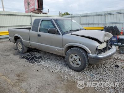 Czwarte zdjęcie samochodu z boku: 2001 CHEVROLET S TRUCK S10 VIN:1GCDT19W91K176220 - miniatura