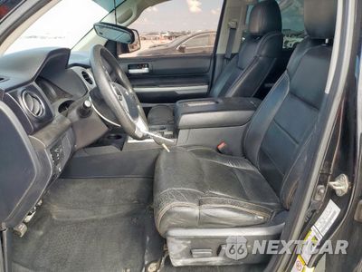 Zdjęcie 7 z 15 samochodu: 2020 TOYOTA TUNDRA CREWMAX SR5 VIN:5TFDY5F1XLX879221 - miniatura
