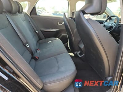 Zdjęcie 10 z 13 samochodu: 2025 KIA K4 LX VIN:3KPFT4DE8SE176464 - miniatura