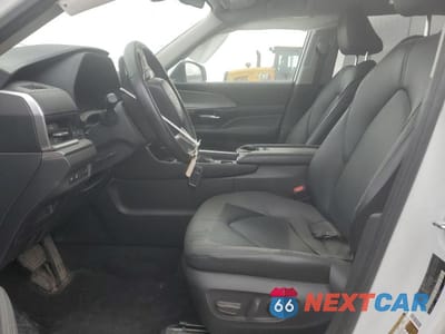 Zdjęcie 7 z 13 samochodu: 2024 TOYOTA GRAND HIGHLANDER XLE VIN:5TDAAAB50RS046731 - miniatura