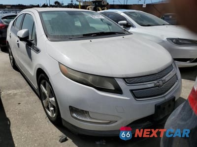 Piąte zdjęcie samochodu w środku: 2014 CHEVROLET VOLT * CLEAN TITLE * PRI FLEET * VIN:1G1RE6E4XEU137138 - miniatura