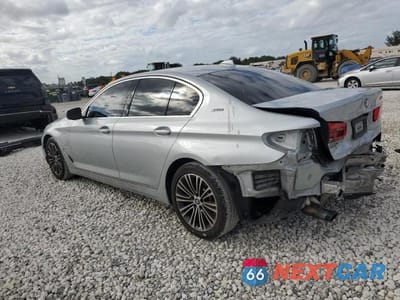 Drugie zdjęcie samochodu z przodu: 2019 BMW 530E VIN:WBAJA9C54KB399156 - miniatura