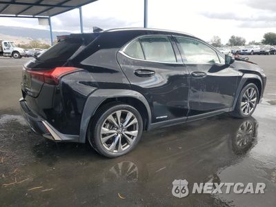 Trzecie zdjęcie samochodu z tyłu: 2019 LEXUS UX 250H VIN:JTHU9JBH9K2017692 - miniatura