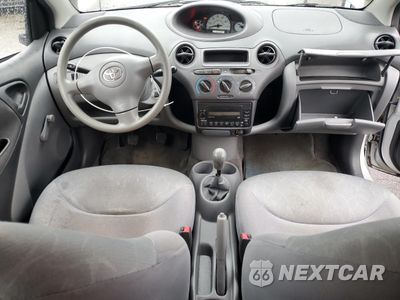 Zdjęcie 8 z 14 samochodu: 2003 TOYOTA ECHO VIN:JTDAT123530273285 - miniatura