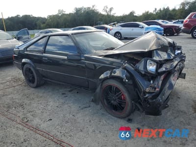 Czwarte zdjęcie samochodu z boku: 1985 TOYOTA SUPRA VIN:JT2MA67L1F0157930 - miniatura