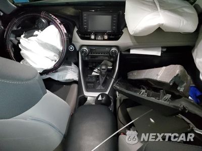 Zdjęcie 8 z 12 samochodu: 2021 TOYOTA RAV4 XLE VIN:2T3W1RFV5NC211195 - miniatura