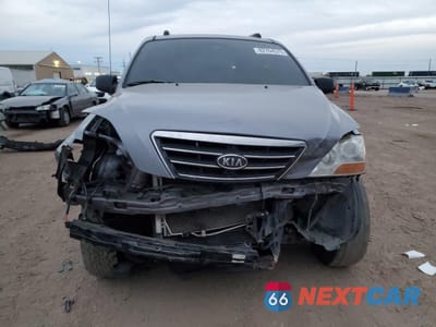 Piąte zdjęcie samochodu w środku: 2008 KIA SORENTO EX VIN:KNDJC735985819017 - miniatura