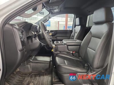 Zdjęcie 7 z 13 samochodu: 2023 CHEVROLET SILVERADO C1500 VIN:3GCNAAEK6PG353920 - miniatura