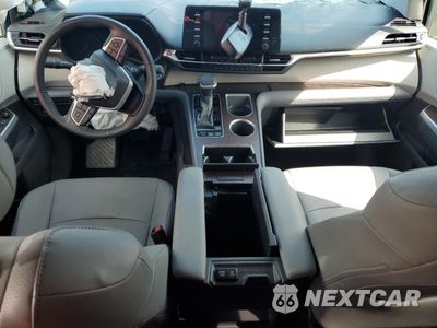 Zdjęcie 8 z 16 samochodu: 2023 TOYOTA SIENNA XLE VIN:5TDYRKEC9PS139705 - miniatura