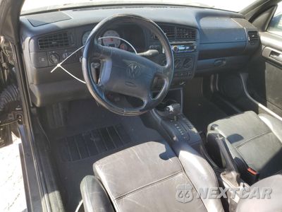 Zdjęcie 8 z 14 samochodu: 1998 VOLKSWAGEN CABRIO GLS VIN:3VWBA81E2WM813454 - miniatura