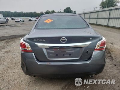 Zdjęcie 6 z 12 samochodu: 2015 NISSAN ALTIMA 2.5 VIN:1N4AL3AP2FN868270 - miniatura