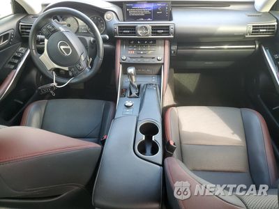 Zdjęcie 8 z 14 samochodu: 2019 LEXUS IS 300 VIN:JTHBA1D24K5091043 - miniatura