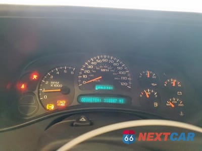 Zdjęcie 9 z 11 samochodu: 2003 CHEVROLET SUBURBAN K1500 VIN:3GNFK16Z83G156102 - miniatura