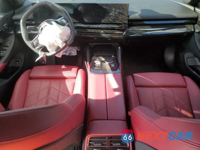 Zdjęcie 8 z 12 samochodu: 2025 BMW 530 XI VIN:WBA53FJ05SCU20298 - miniatura