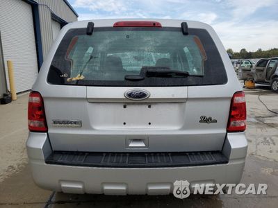Zdjęcie 6 z 15 samochodu: 2012 FORD ESCAPE XLS VIN:1FMCU0C7XCKB31001 - miniatura