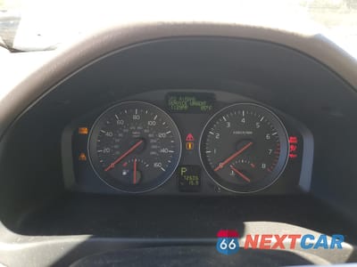 Zdjęcie 9 z 13 samochodu: 2009 VOLVO V50 2.4I VIN:YV1MW390392486237 - miniatura