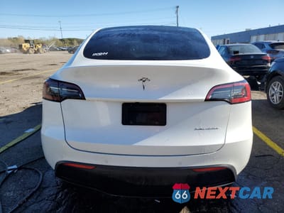 Zdjęcie 6 z 15 samochodu: 2021 TESLA MODEL Y VIN:5YJYGDEE8MF240978 - miniatura