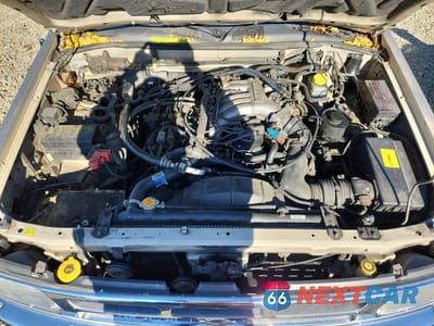 Zdjęcie 12 z 13 samochodu: 1999 NISSAN PATHFINDER LE VIN:JN8AR05Y2XW311160 - miniatura