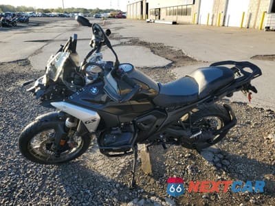 Trzecie zdjęcie samochodu z tyłu: 2024 BMW R 1300 GS VIN:WB10M2304R6J15199 - miniatura