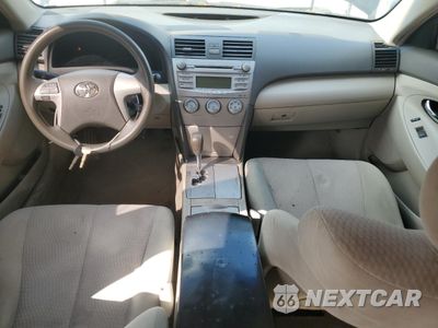 Zdjęcie 8 z 12 samochodu: 2010 TOYOTA CAMRY BASE VIN:4T1BF3EK8AU550927 - miniatura
