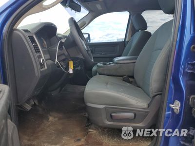 Zdjęcie 7 z 13 samochodu: 2016 RAM 1500 ST VIN:1C6RR6KT2GS415205 - miniatura
