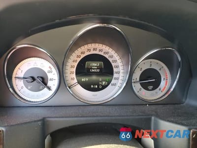 Zdjęcie 9 z 12 samochodu: 2015 MERCEDES-BENZ GLK 250 BLUETEC VIN:WDCGG0EB6FG384848 - miniatura