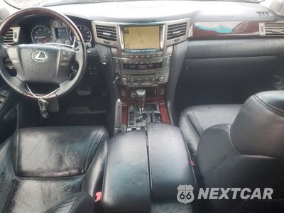 Zdjęcie 8 z 13 samochodu: 2011 LEXUS LX 570 VIN:JTJHY7AX6B4080588 - miniatura