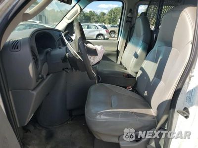 Zdjęcie 7 z 13 samochodu: 2004 FORD ECONOLINE E150 VAN VIN:1FTRE14W84HA55719 - miniatura